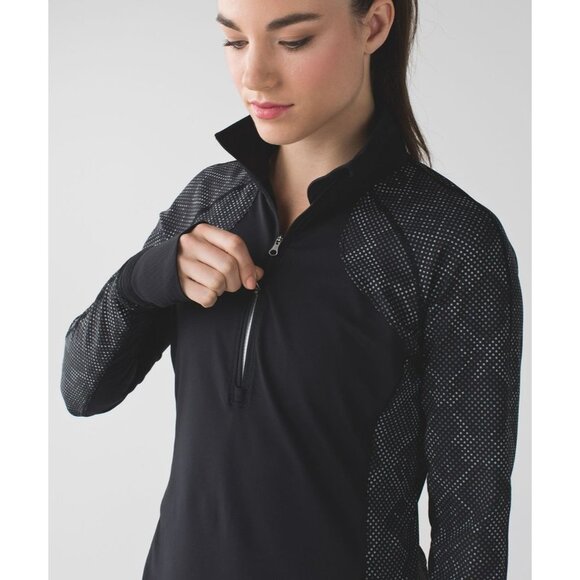 Lululemon Race With Grace 1/2 Zip II *Lights Out Ravish Reptile‎ Silver Black - Picture 1 of 9